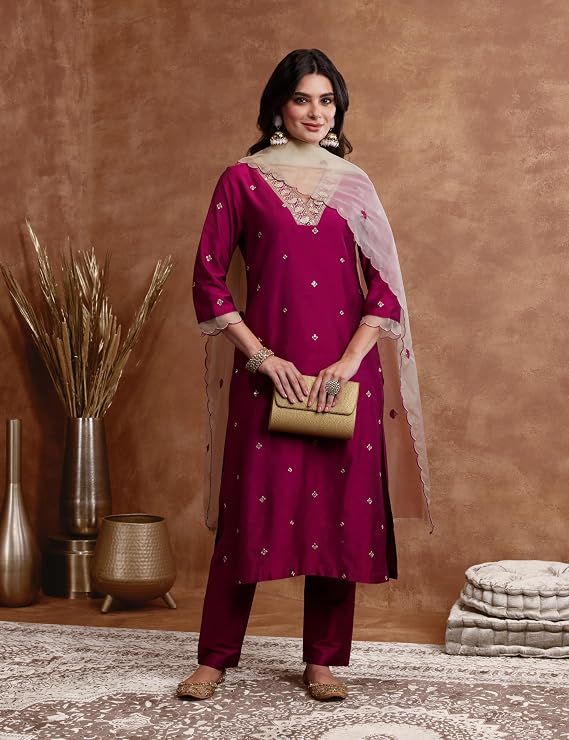 women kurta set magenta color 
